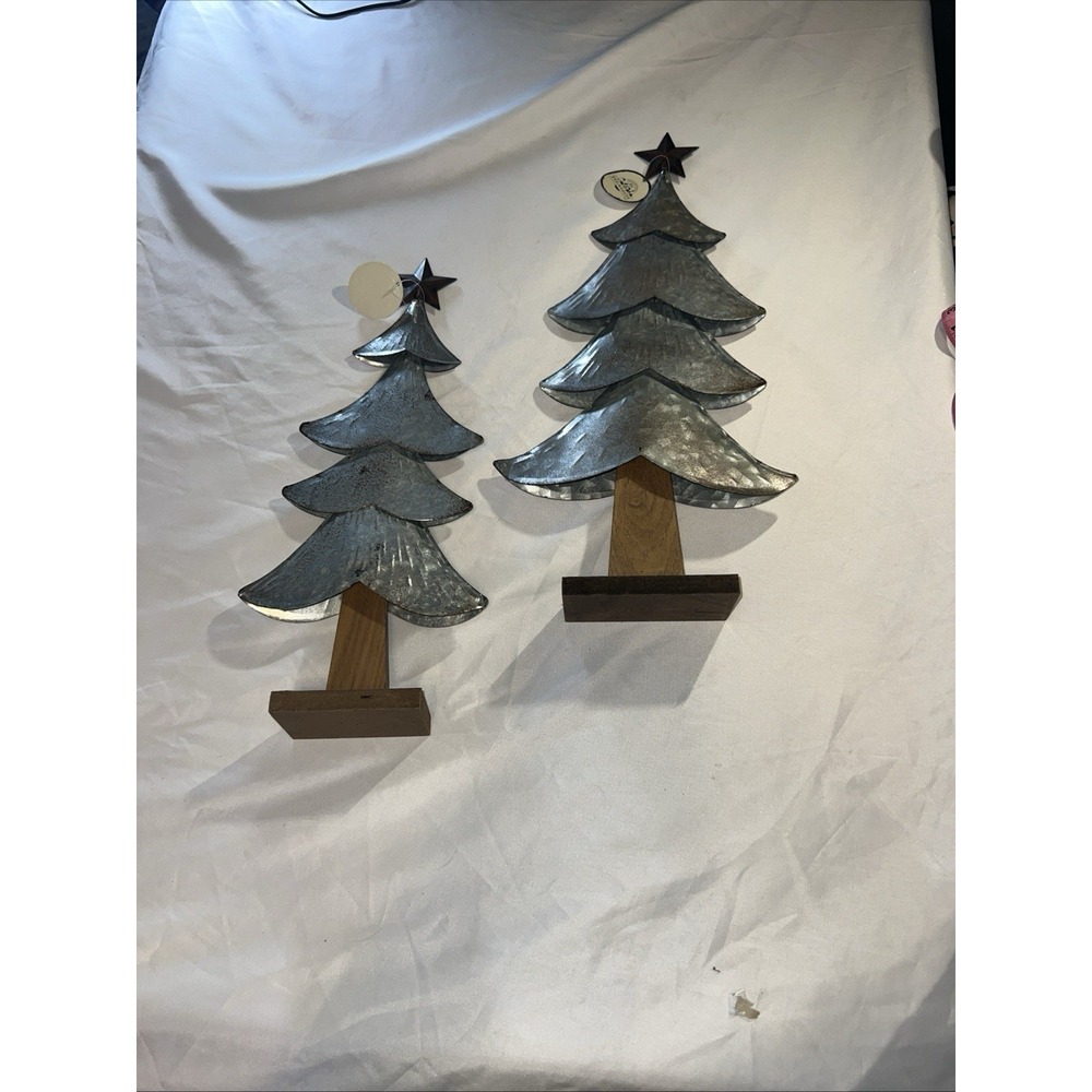Metal‎ Christmas Tree